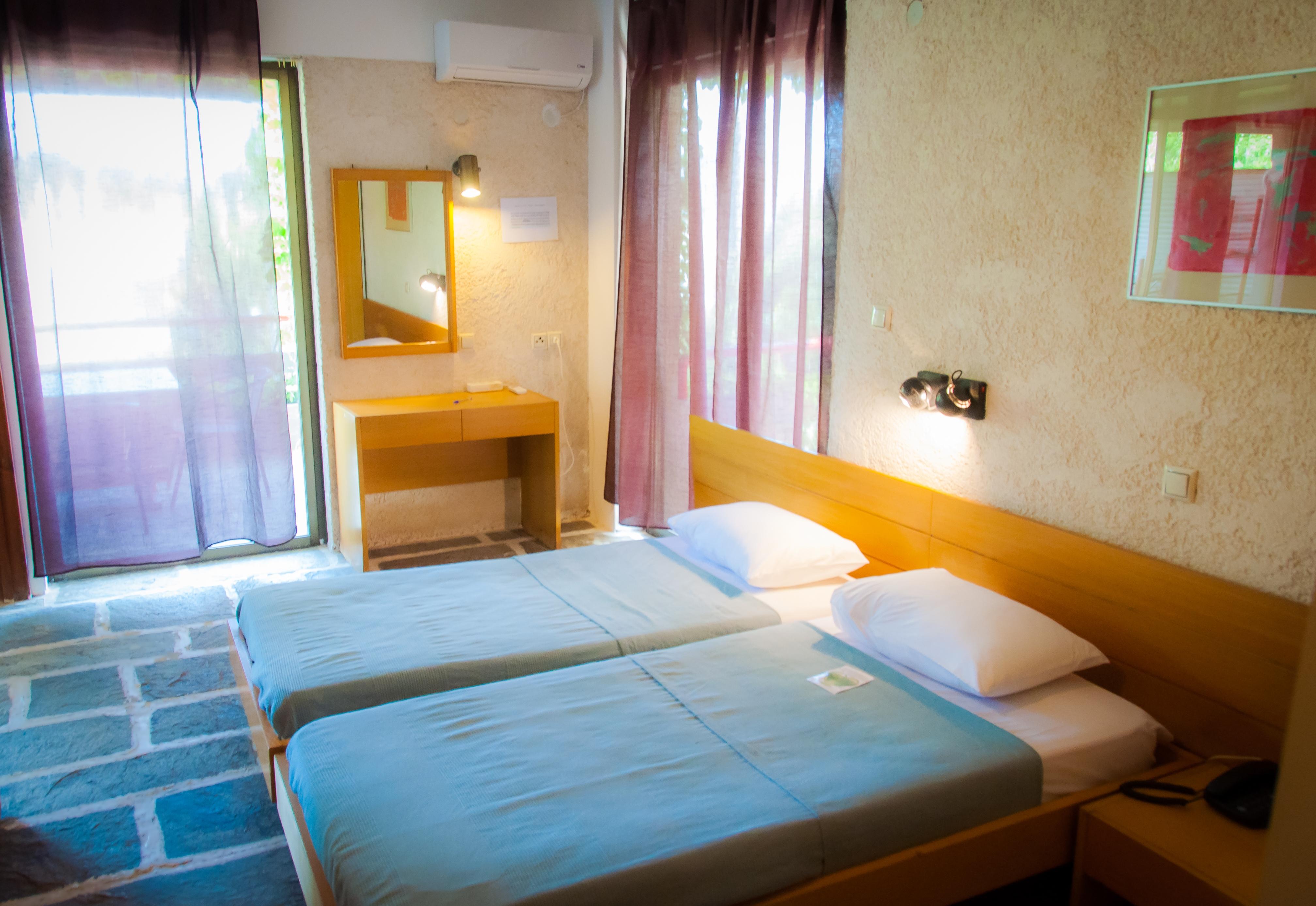Apollonia Hotel Apartments Varkiza Bagian luar foto