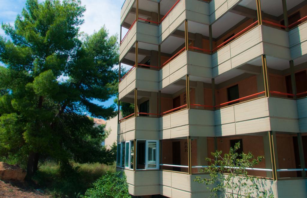 Apollonia Hotel Apartments Varkiza Bagian luar foto